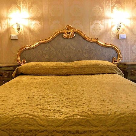 Palazzo Suite Ducale Венеція Екстер'єр фото