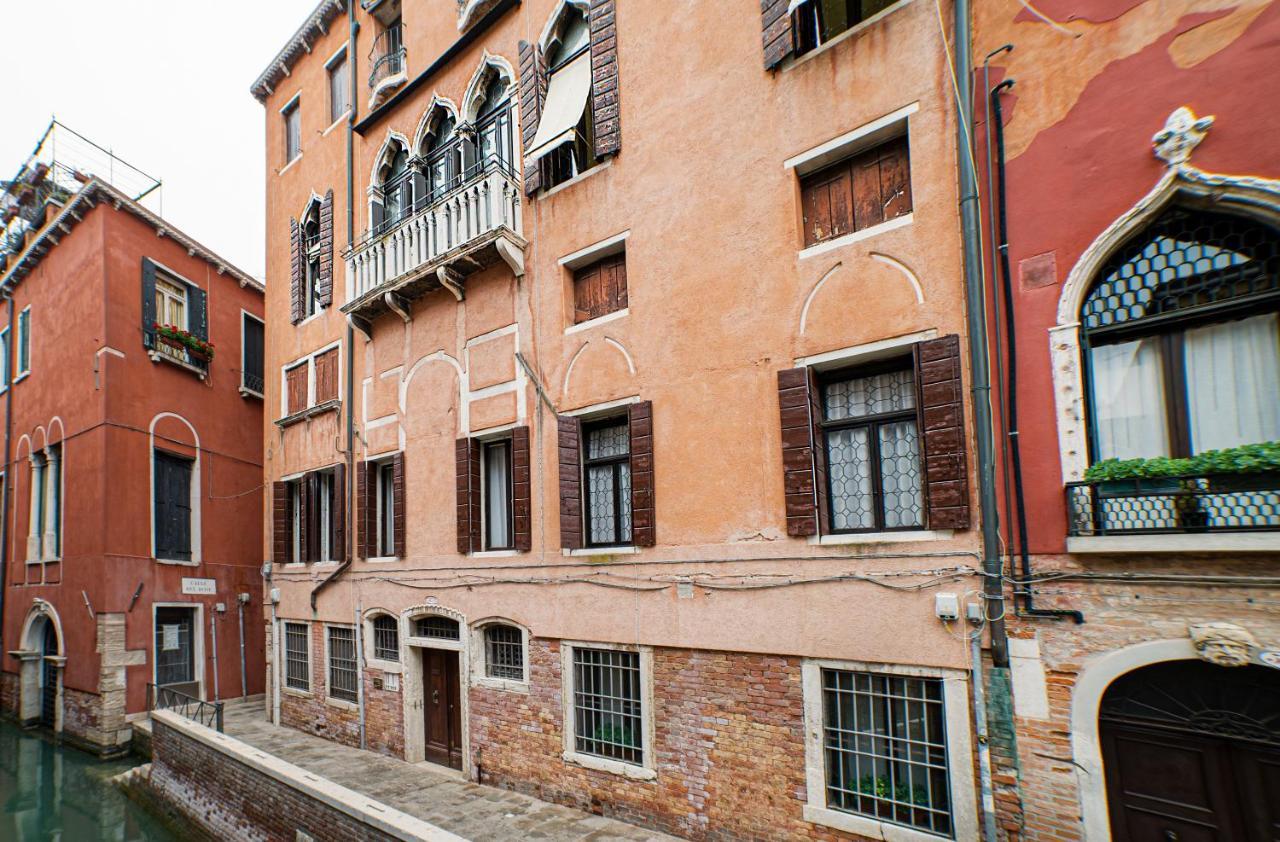 Palazzo Suite Ducale Венеція Екстер'єр фото