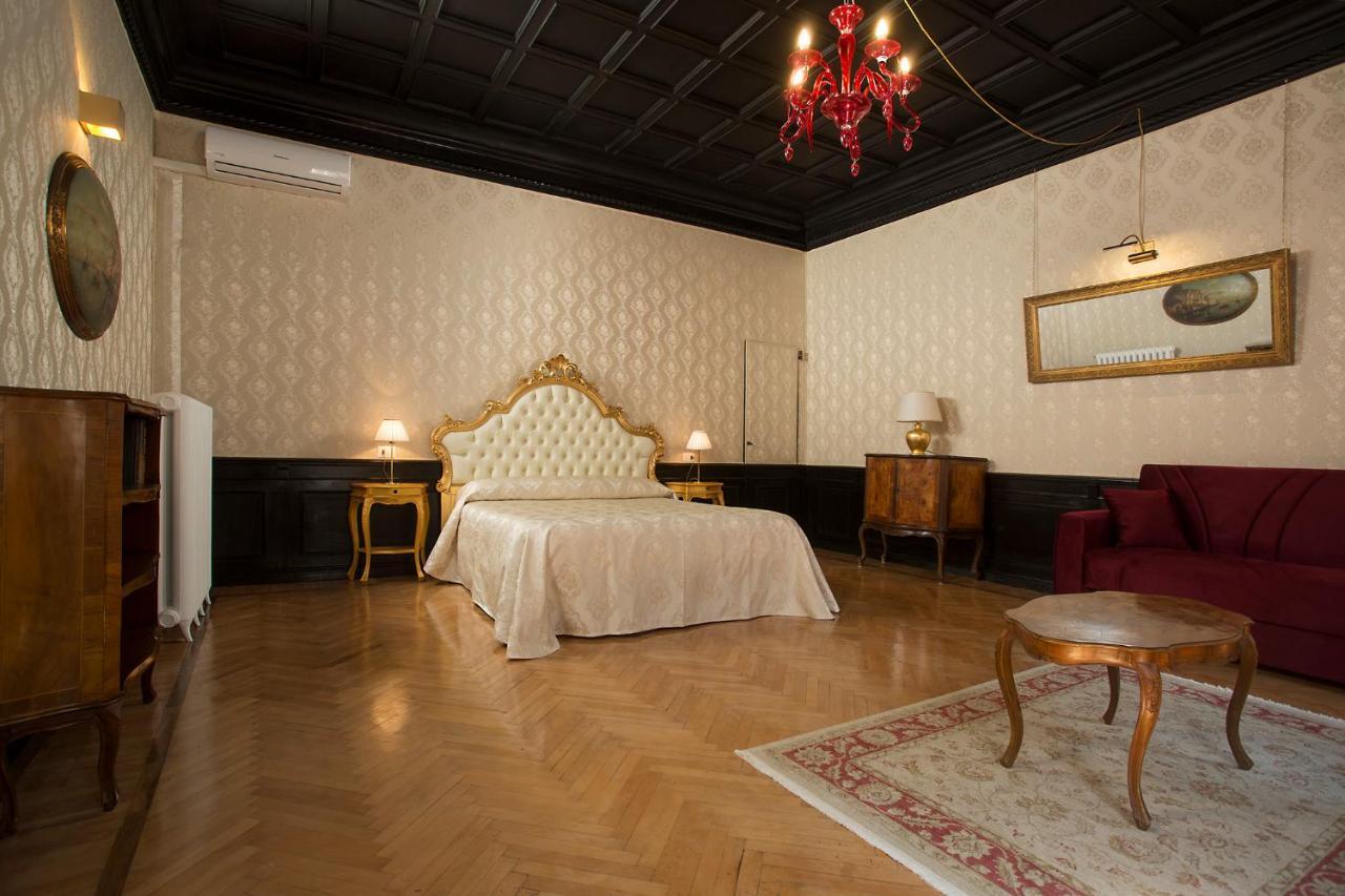 Palazzo Suite Ducale Венеція Екстер'єр фото