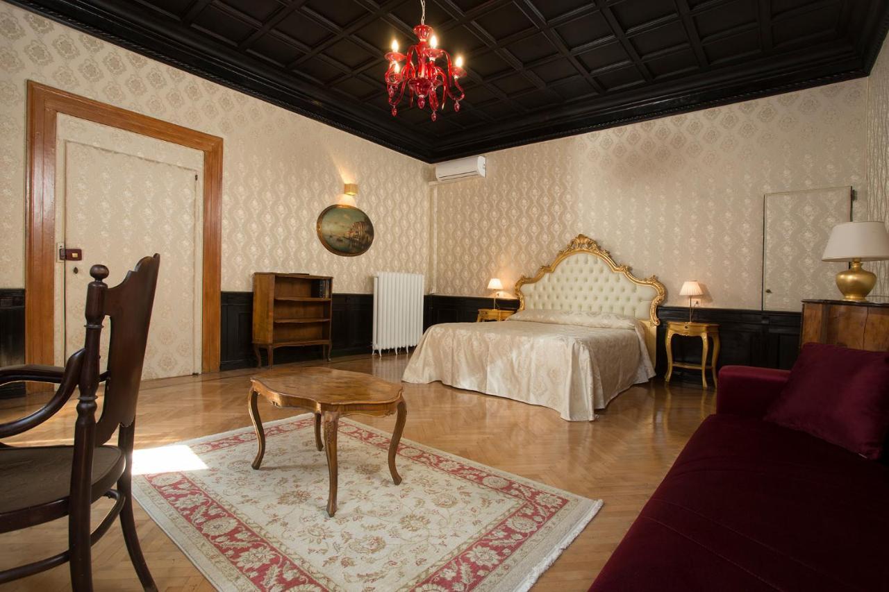 Palazzo Suite Ducale Венеція Екстер'єр фото