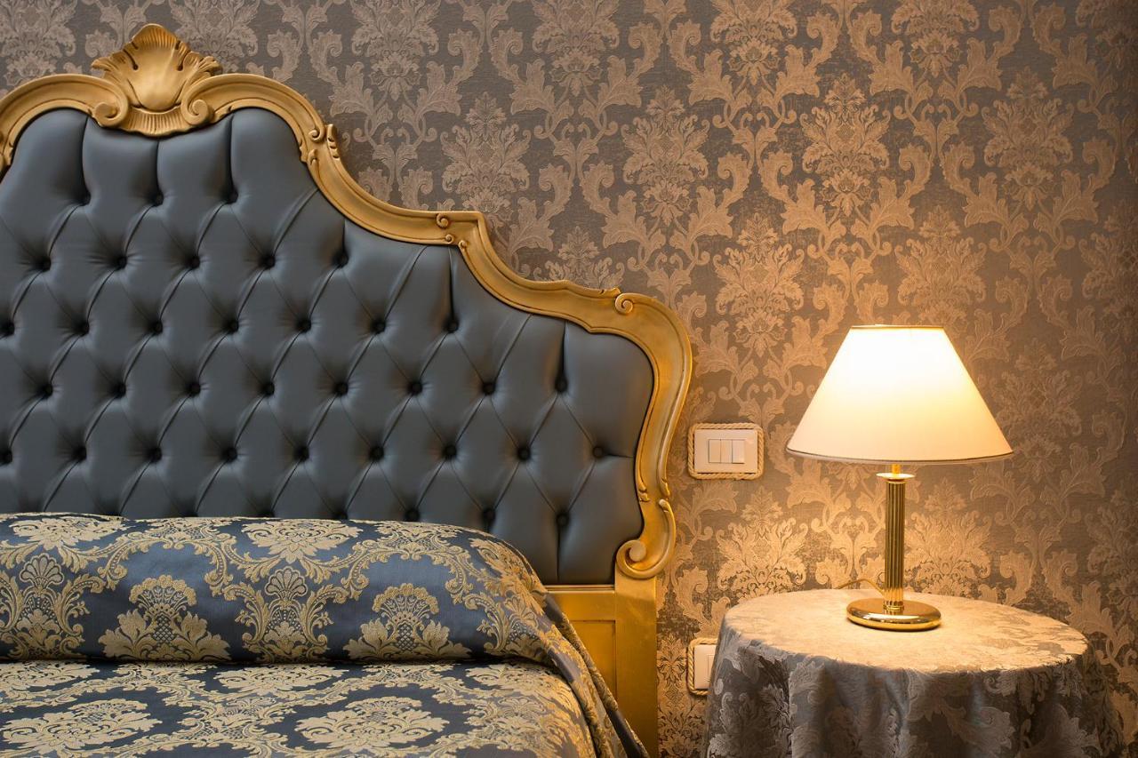 Palazzo Suite Ducale Венеція Екстер'єр фото