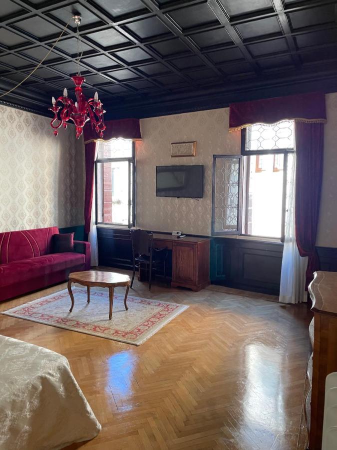 Palazzo Suite Ducale Венеція Екстер'єр фото