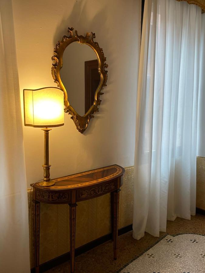Palazzo Suite Ducale Венеція Екстер'єр фото