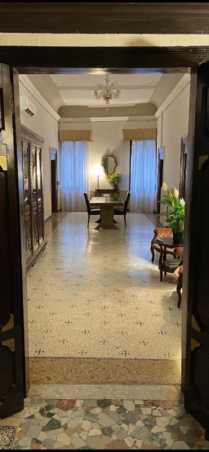 Palazzo Suite Ducale Венеція Екстер'єр фото