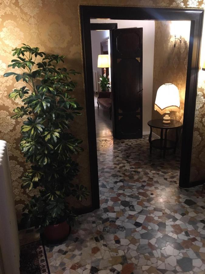 Palazzo Suite Ducale Венеція Екстер'єр фото